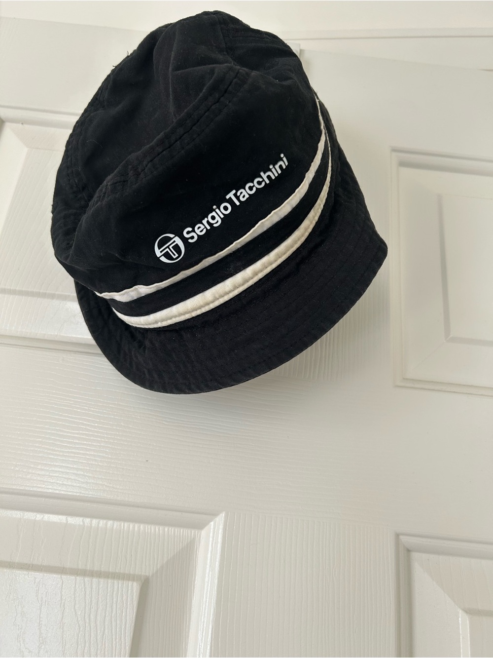 Sergio Tacchini Black Hat with White Logo Trim